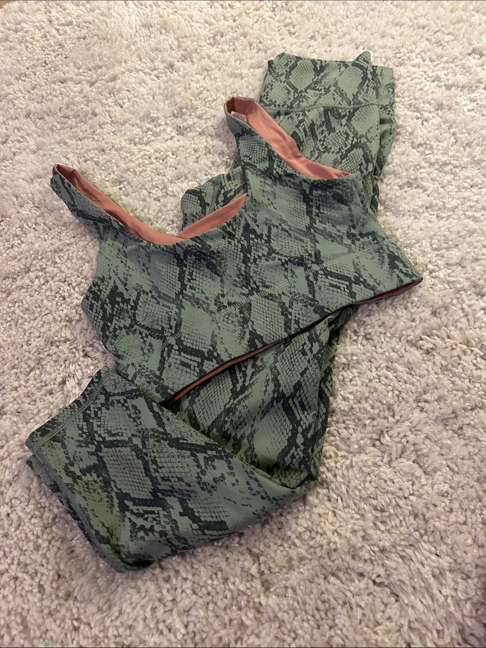 Fabletics Green Snake-Print Sports Bra and Leggings Set